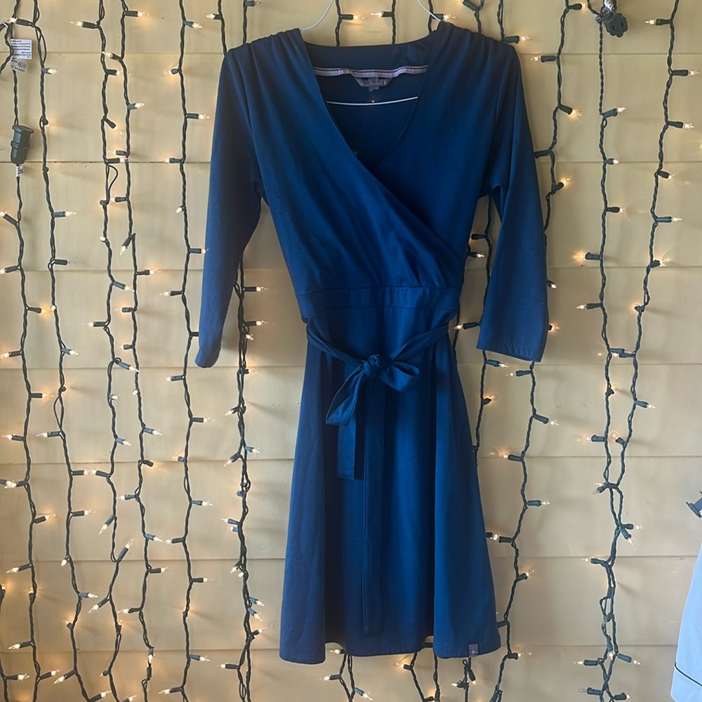Smartwool blue dress size medium